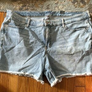 Torrid size 24 women’s shorts